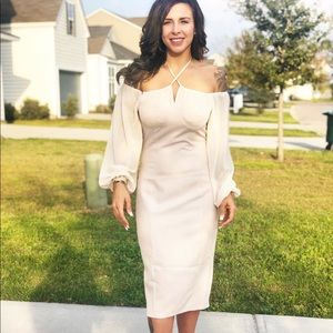 Shower arm/strapless or tie dress